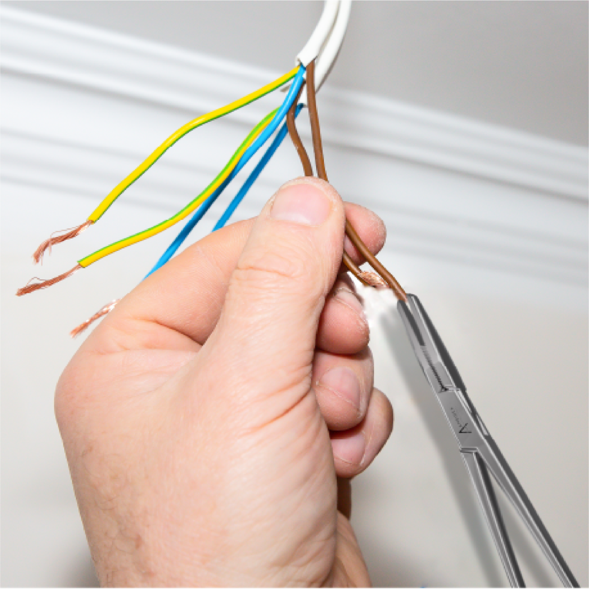 Our right and left-handed hemostats are a great addition to any toolbox, especially for electrical repair Our right and left-handed hemostats are a great addition to any toolbox, especially for electrical repair.